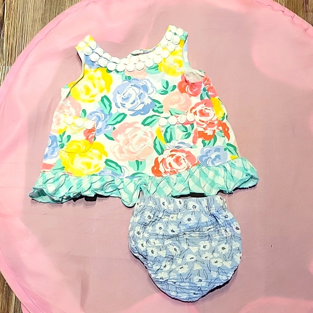 Baby clothes